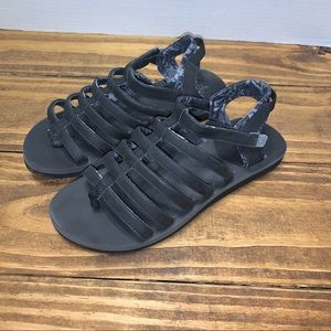 The North Face - Leather strap sandals